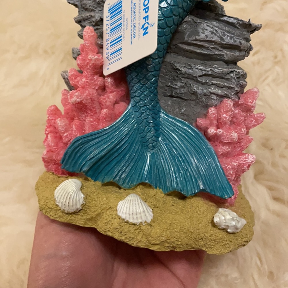 Top Fin Mermaid Statue - Picture 13 of 13